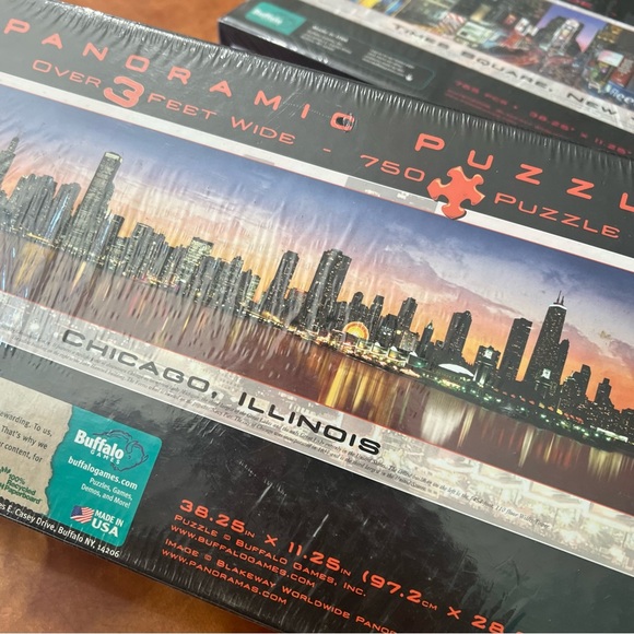 NWT Buffalo Games Panoramic Puzzles NY Times Square and Chicago Skyline - Picture 8 of 13